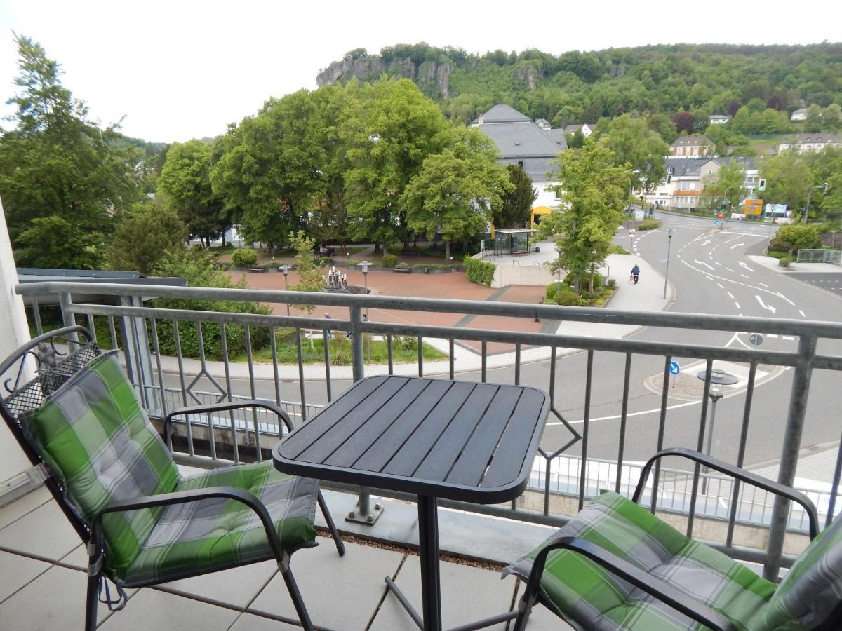 Hotel garni Am Brunnenplatz Gerolstein Buitenkant foto
